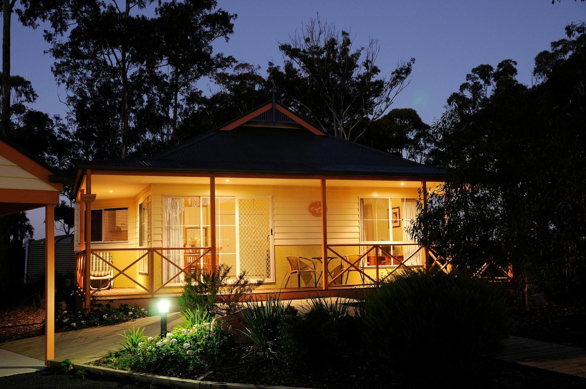 Waverley House Cottages Lakes Entrance Rum bild