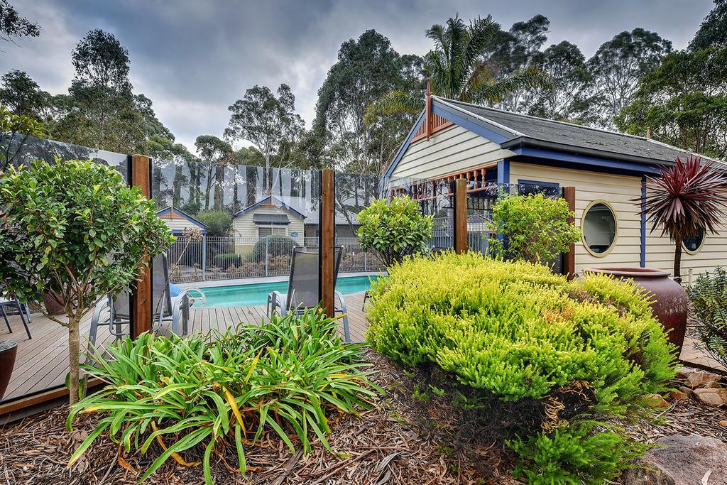 Waverley House Cottages Lakes Entrance Exteriör bild