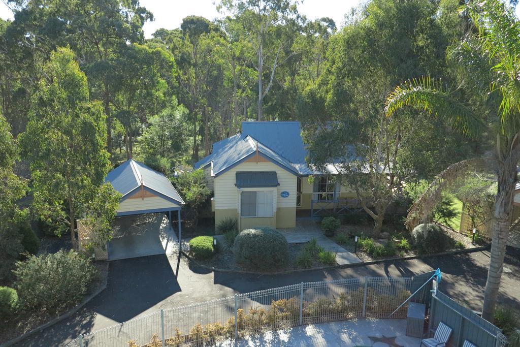 Waverley House Cottages Lakes Entrance Exteriör bild